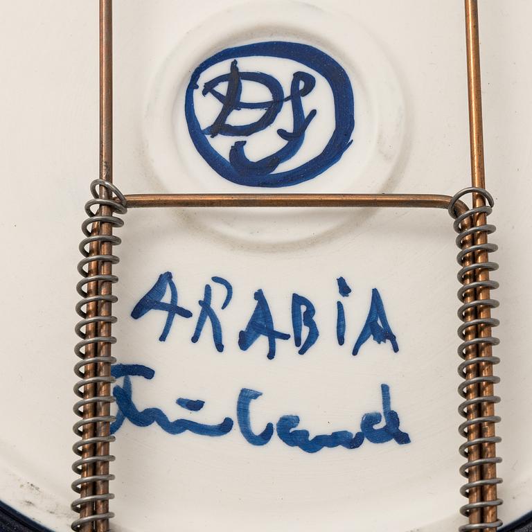 Dorrit von Fieandt, skålfat, keramik, signerad DF Arabia Finland.