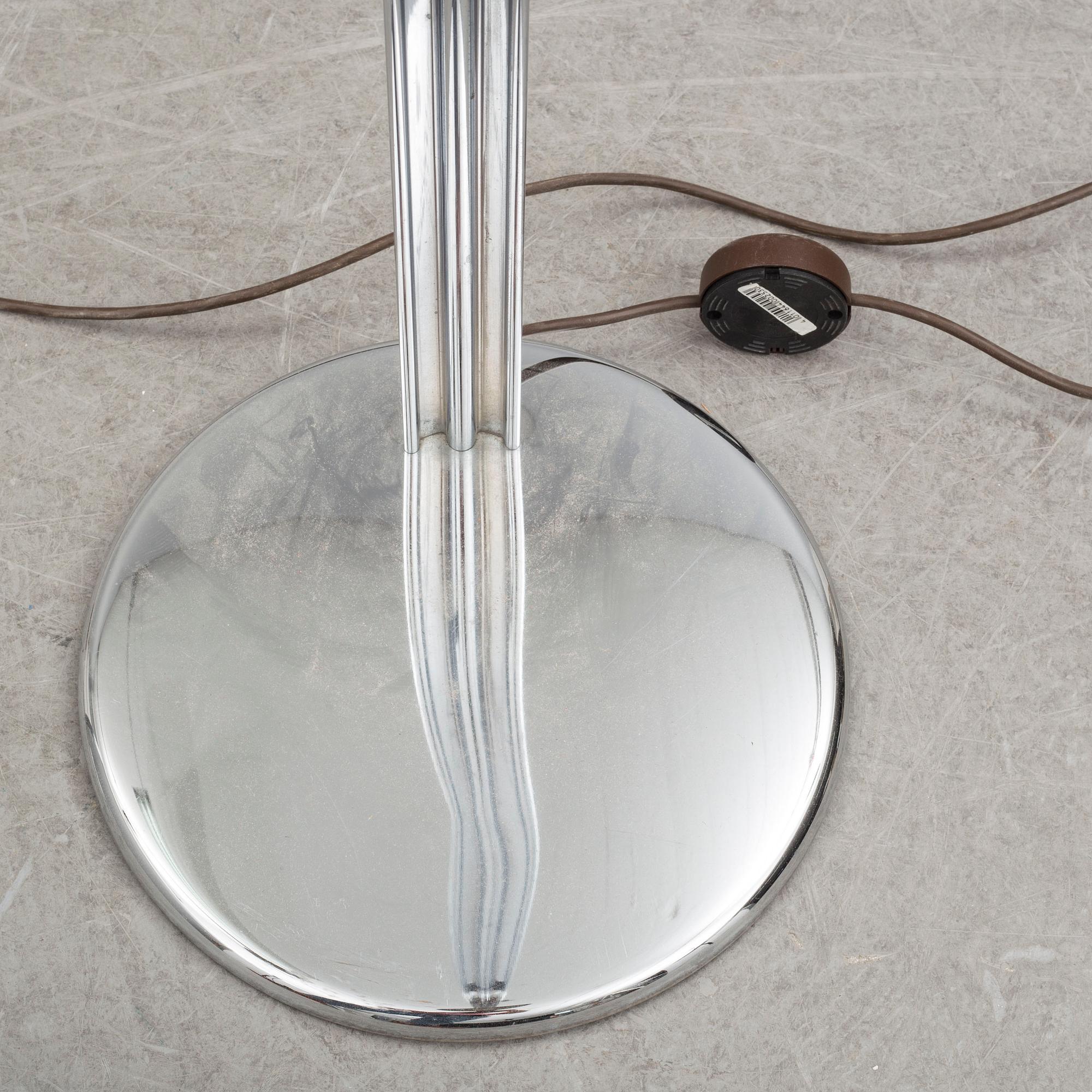 GOLVLAMPOR, ett par, "OS-lampan", Anders Pehrson, Ateljé Lyktan, Åhus, 1900-talets andra hälft.