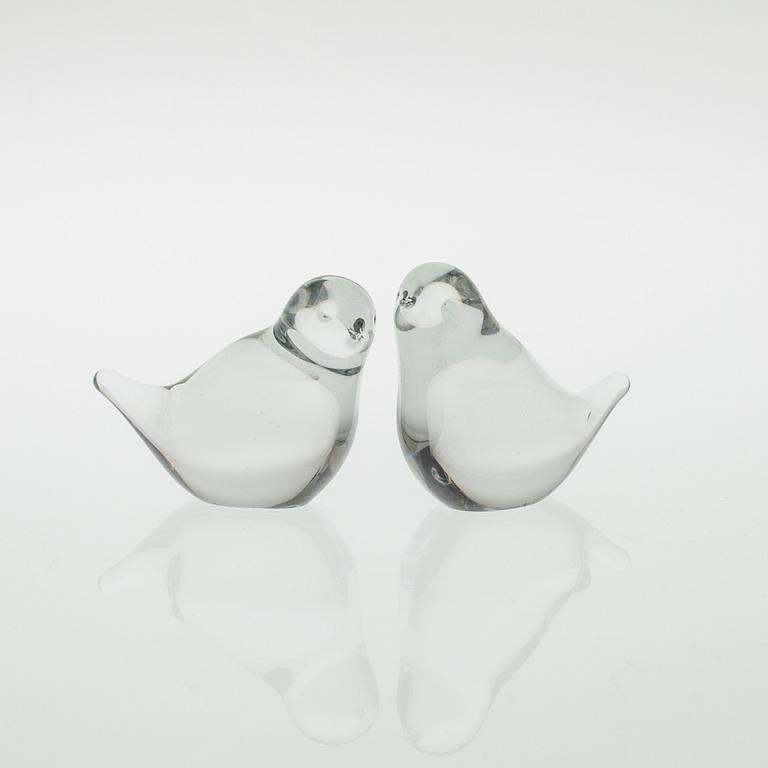 FIGURIINEJA, lasia, OIVA TOIKKA, 3 kpl sekä JAAKKO NIEMI, 2 kpl, Nuutajärvi.