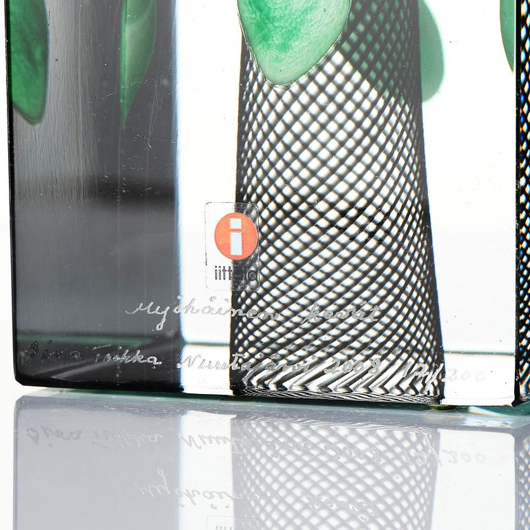 Oiva Toikka, a "Myöhäinen kevät" (Late Spring) glass sculpture, Nuutajärvi, Notsjö, 2008 for Iittala, Finland, ed 12/200.