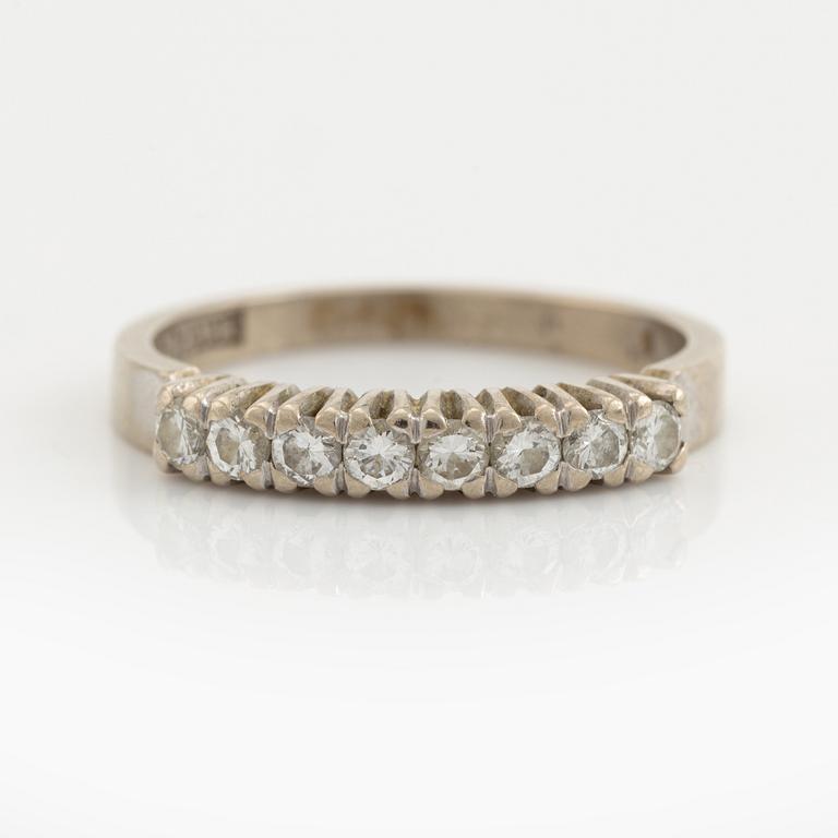 Ringar 3 st,  18K vitguld med briljantslipade diamanter.