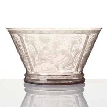 Edward Hald, an engraved glass bowl, Orrefors, 1920, model 147, provenance Edward Hald.
