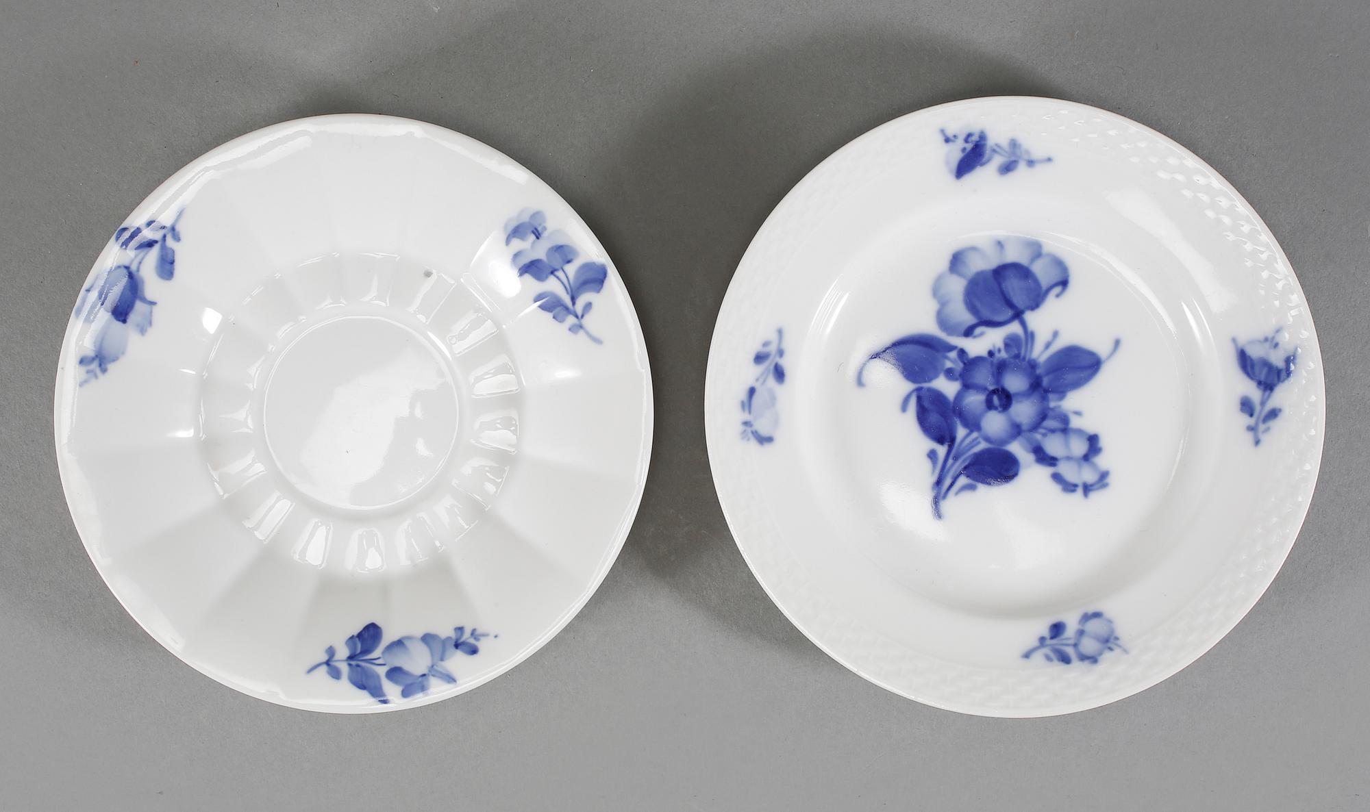 KAFFESERVIS, porslin, 21 delar, 2:a och 3:e sort., "Blå Blomst", Royal Copenhagen, Danmark, 1900-talets andra hälft.