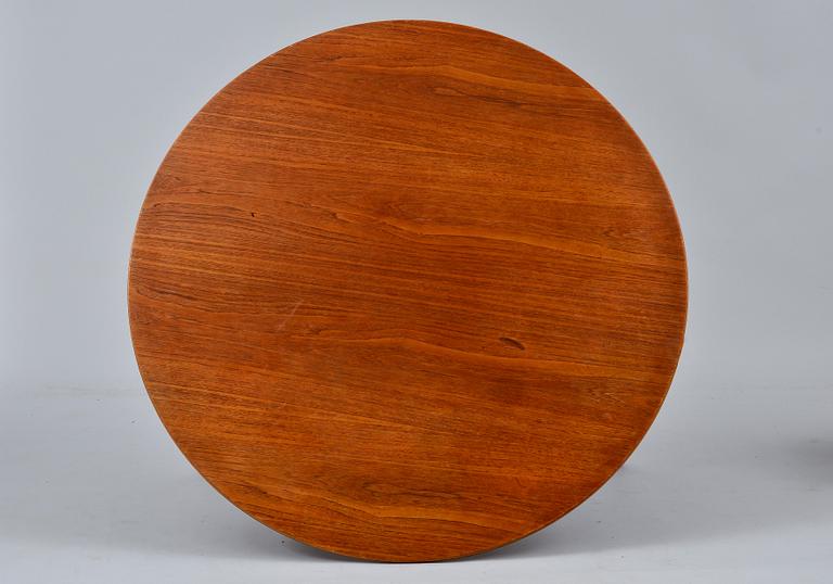 Hans J. Wegner, A SET OF SIX CHAIRS AND A TABLE, The Heart Chair. Beech and oak, teak on seats.