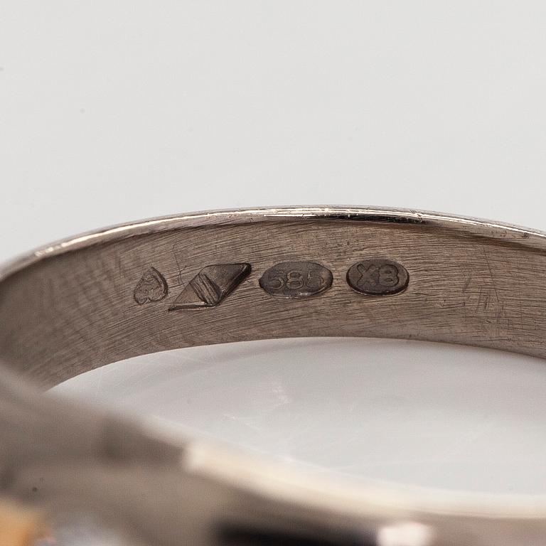 Ring, brilliant cut diamond, 14K white gold, Finland 1999.