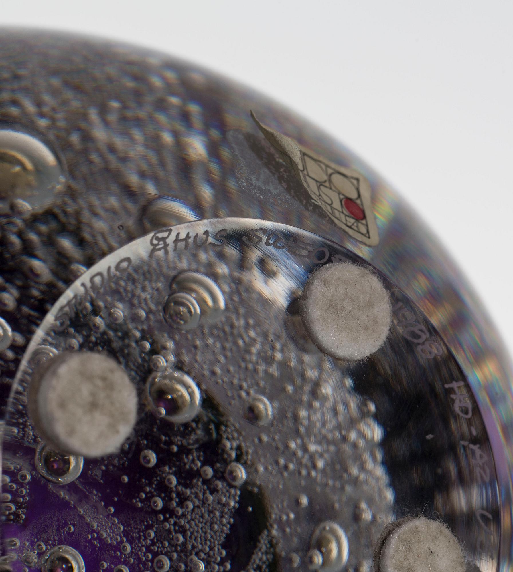 VAS, glas, Hanne Dreutler o Arthur Zirnsack, Studio Åhus, signerad o daterad 1988.