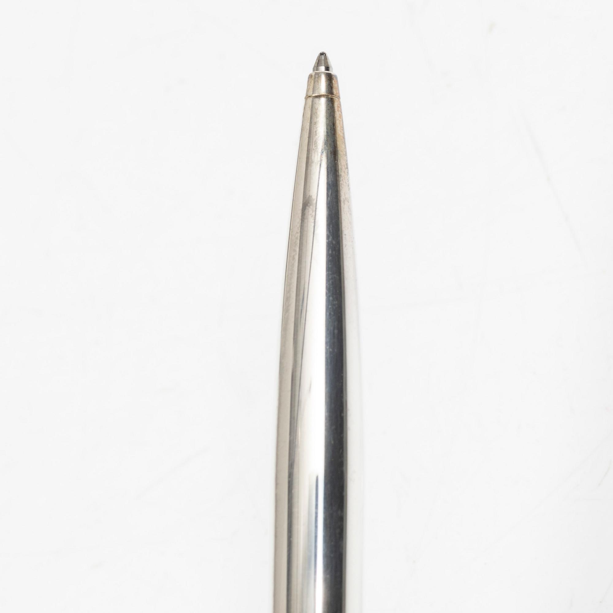 A Montblanc ballpoint pen, limited edition 'soulmakers for 100 years', 'Starwalker'.