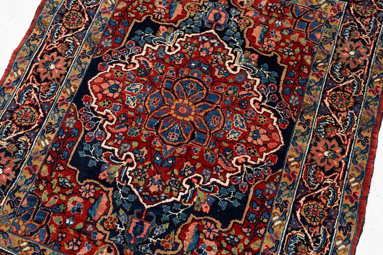 A semi-antique Sharabian rug, c. 128 x 100 cm.