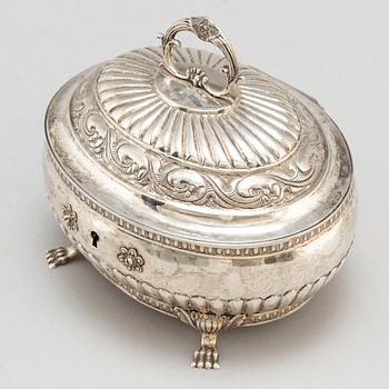 A silver sugarbox by Eric Söderholm Härnösand 1844.