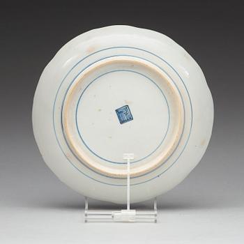 TALLRIKAR, åtta stycken, porslin. Japan 1700-tal.