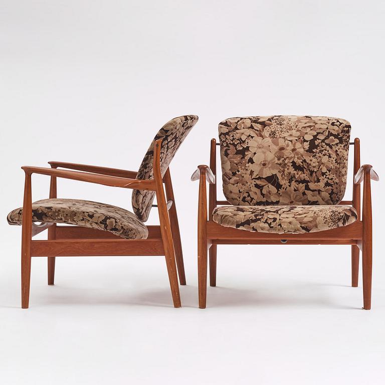 Finn Juhl, a pair of "FD 136" easy chairs, France & Daverkosen, Denmark, 1950s.