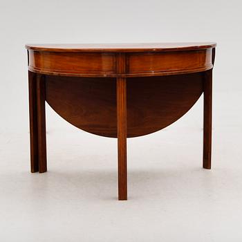 BORD, sengustavianskt, omkring år 1800.