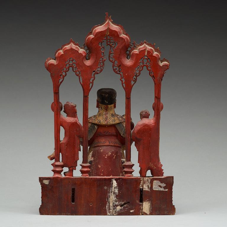 A Chinese sculpture group, Qing dynasty, 19th Century.