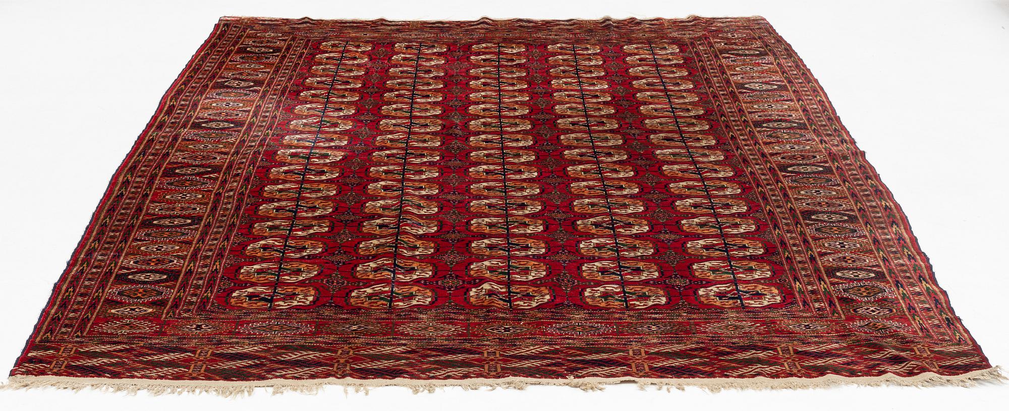 Matta, Tekke, ca 295 x 220 cm.