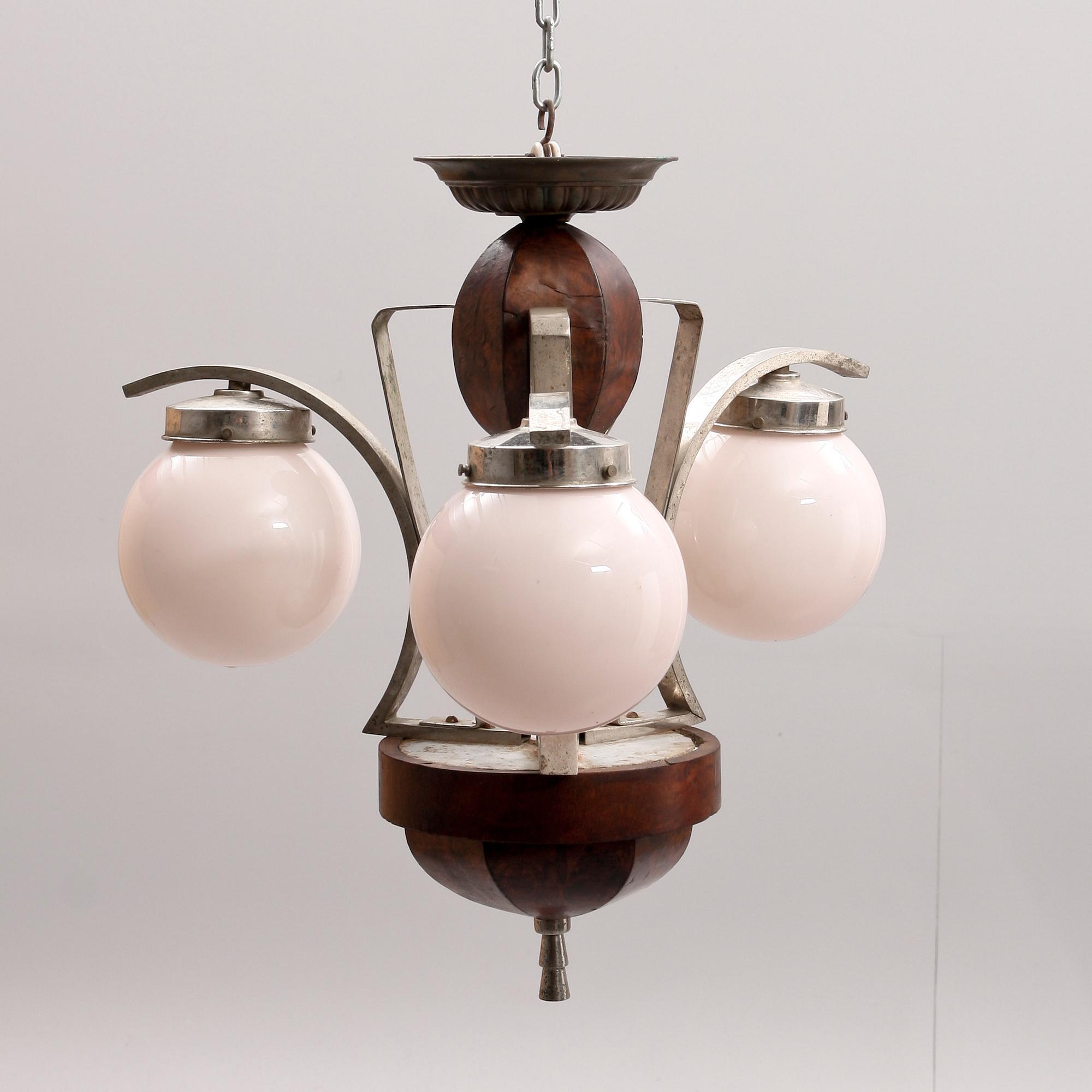 TAKARMATUR, art deco-stil, 1900-talets första hälft. H 48.