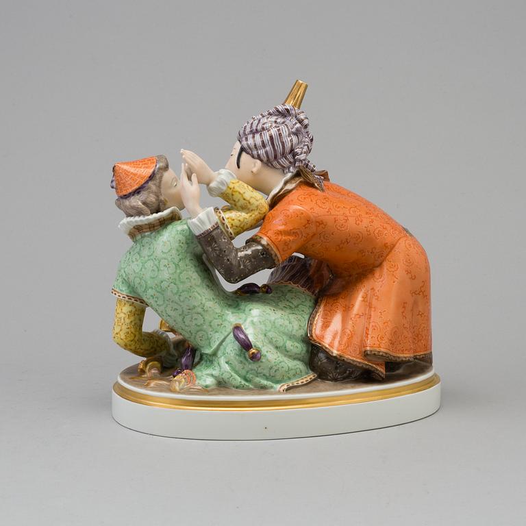 FIGURIN, porslin. "Ali & Peribanu", Royal Copenhagen, Gerhard Henning, Danmark, 1930.