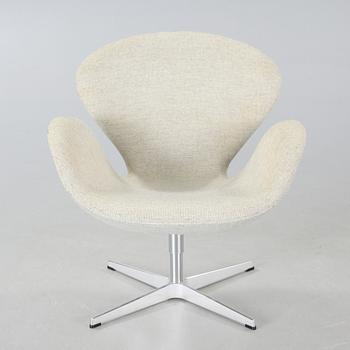 ARNE JACOBSEN,