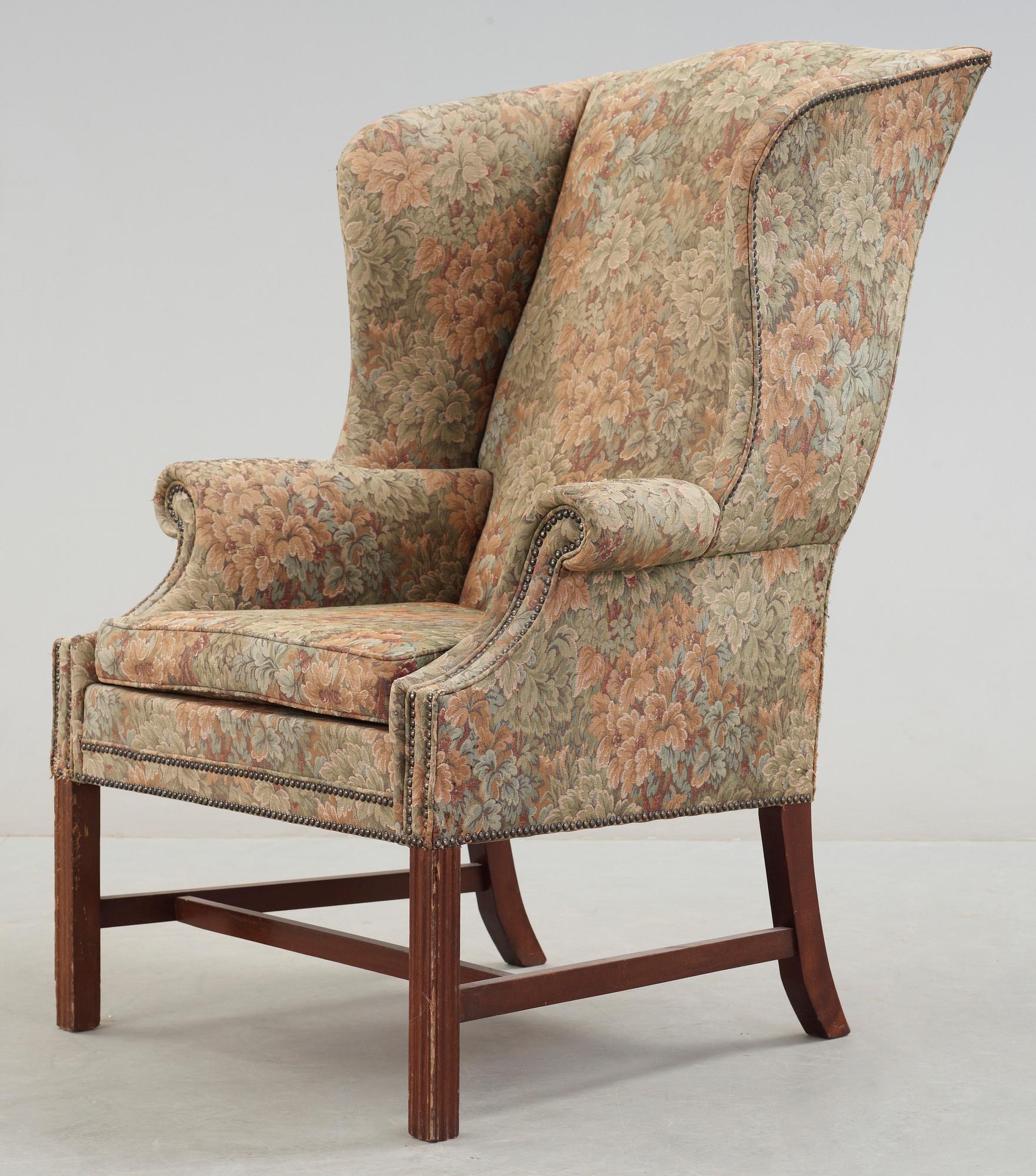 ÖRONLAPPSFÅTÖLJ, 1900-talets första hälft.