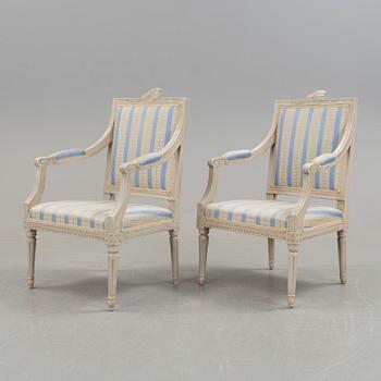 A PAIR SWEDISH GUSTAVIAN ARMCHAIRS, late 18th century.