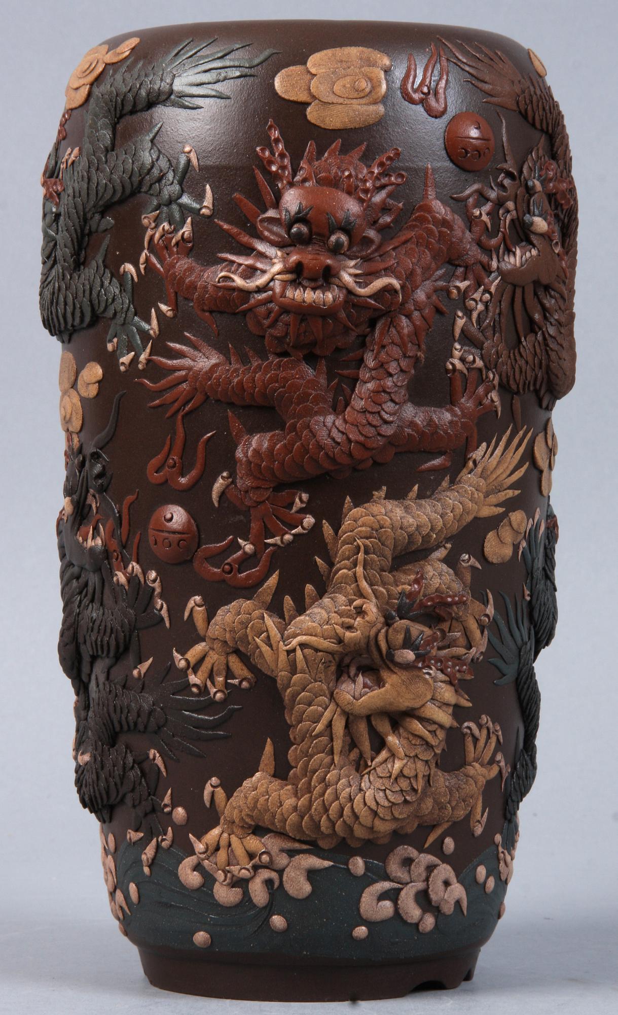 VAS samt FAT, stengods samt porslin, Japan, 1800/1900-tal.