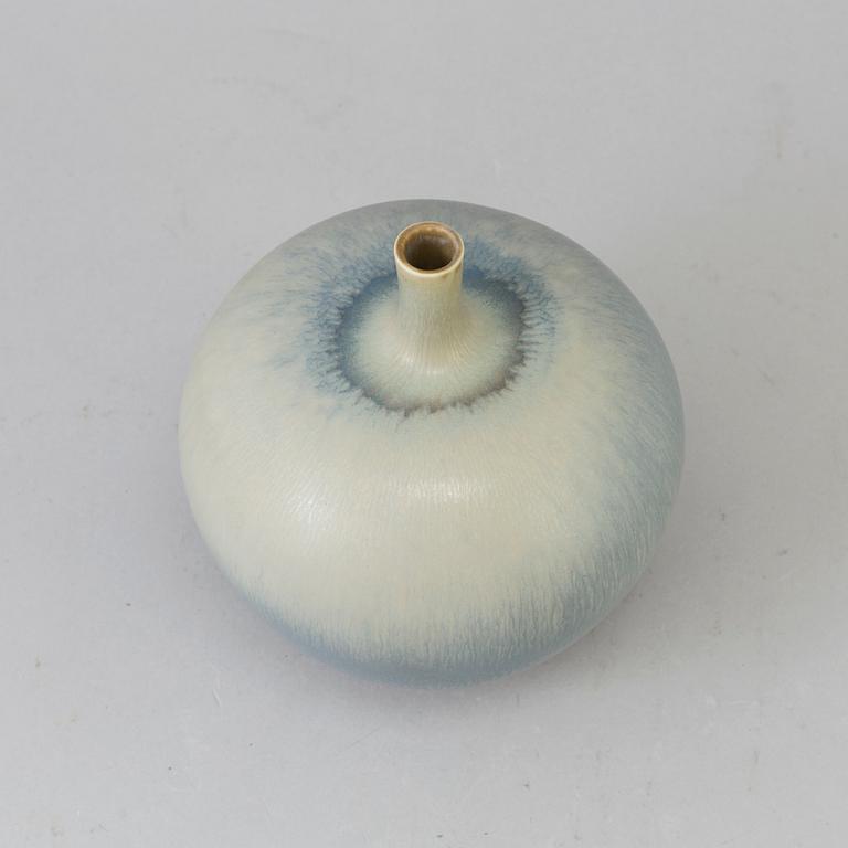 BERNDT FRIBERG, vas, stengods, Gustavsberg studio, signerad, 1969.