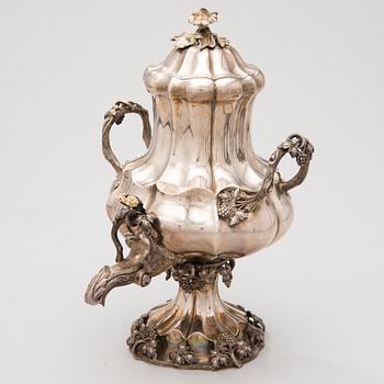 A Finnish neo rococo silver samovar by Anders Wilhelm Felixsson, Lovisa 1857.