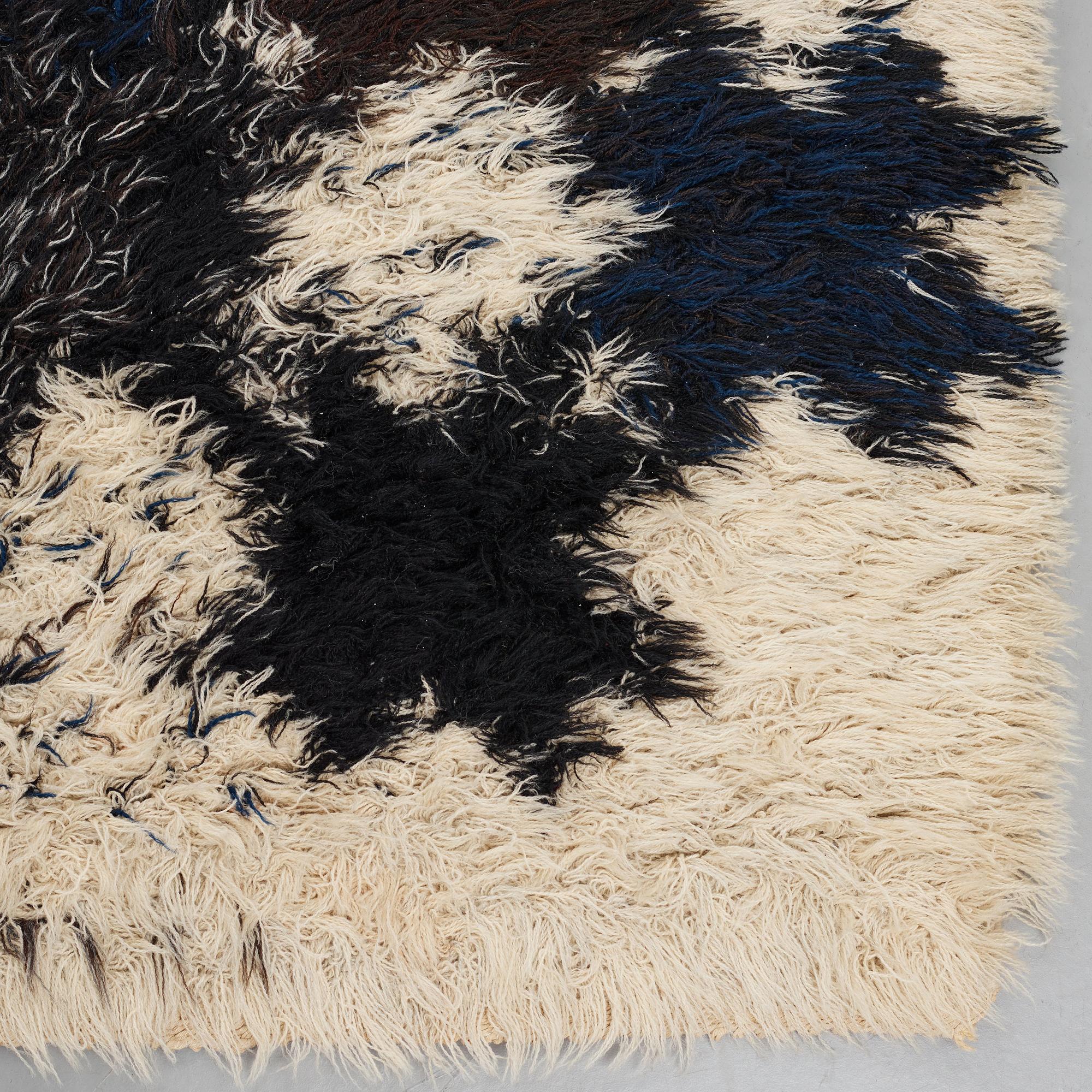 Ingrid Dessau, Matto, "Björnloka", knotted pile, ca 238-239 x 181-183,5 cm, designed by Ingrid Dessau.