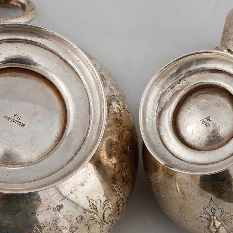 TESERVIS, 3 delar, låghaltigt silver, Tyskland, 1800-talets andra hälft. Vikt 800 g.