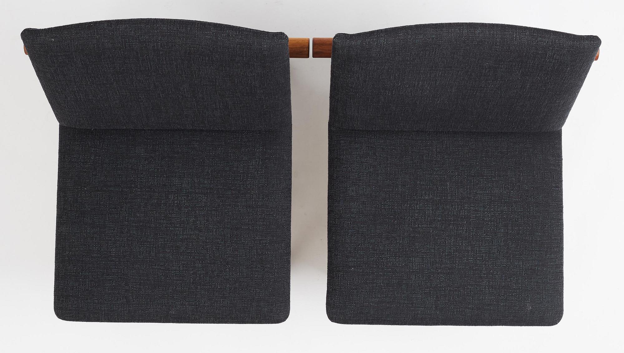 Finn Juhl, fåtöljer ett par, "Japan", House of Finn Juhl, Danmark, 2000-tal.