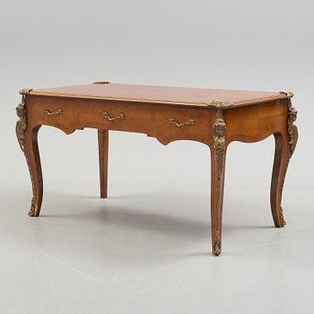 a rococo-style writing desk from the middle of the 20th century.