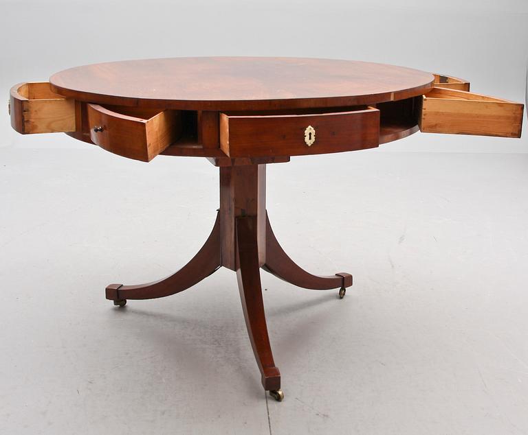 KARUSELLBORD, Karl Johan, 1800-talets första hälft.