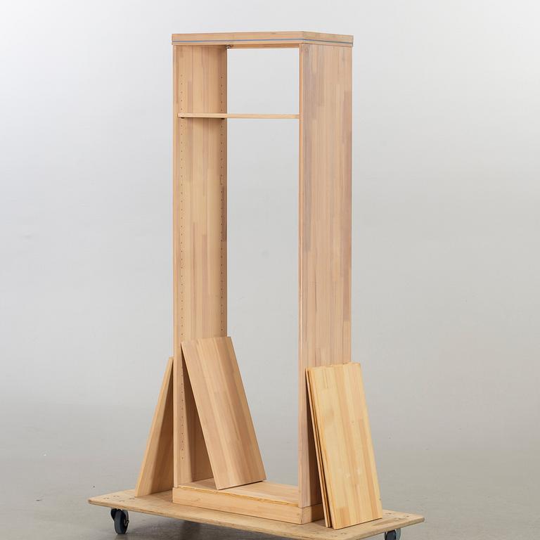 OLOF PIRA, BOKHYLLA SAMT SIDEBOARD, ur serien "Blå Rand".