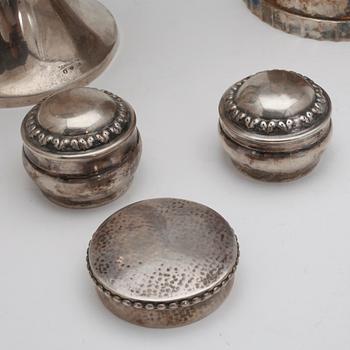 PARTI SILVER, 10 + 2, bland annat ett par dosor från 1849. Vikt ca 600 gram.
