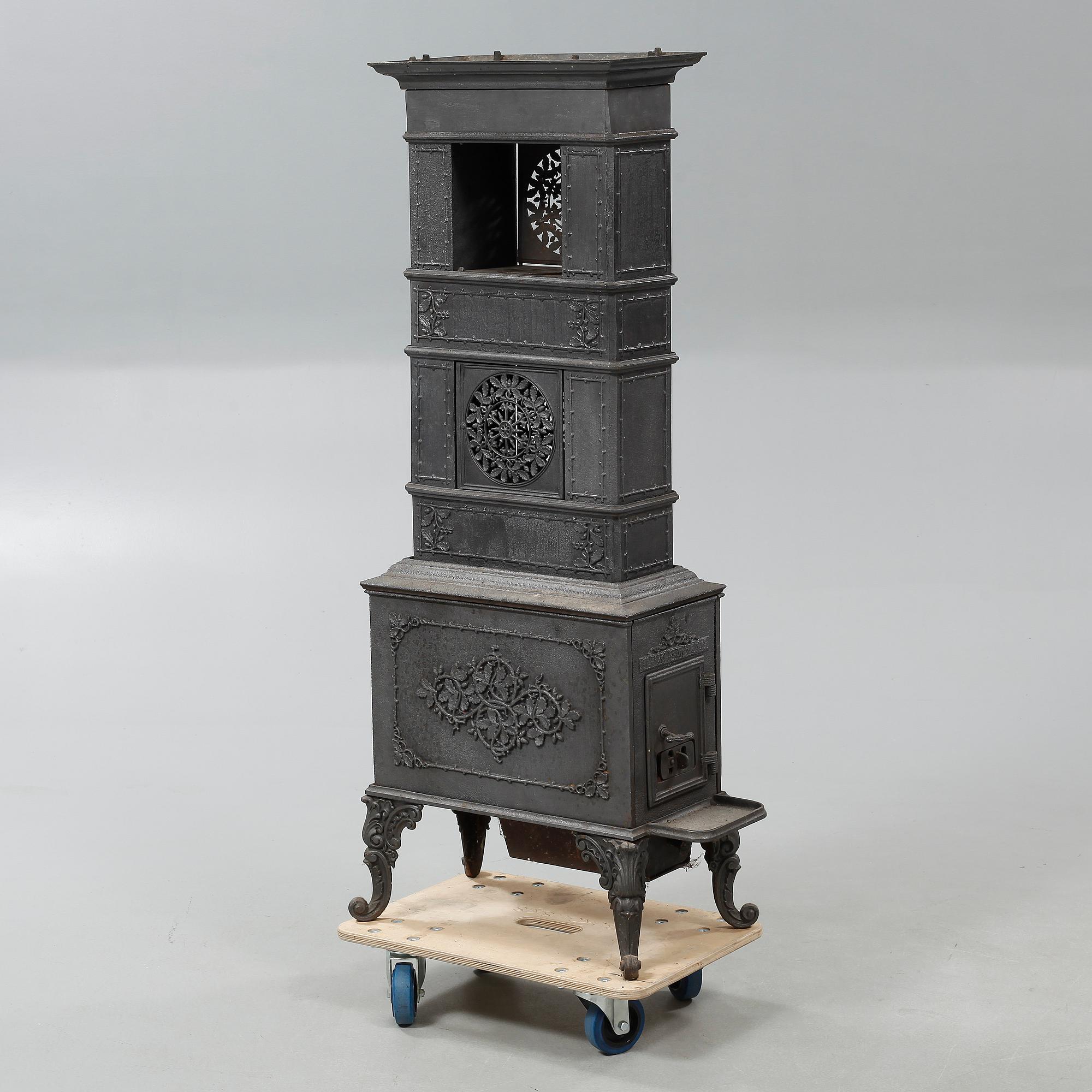 Kamin, gjutjärn, 1900-talets första hälft.