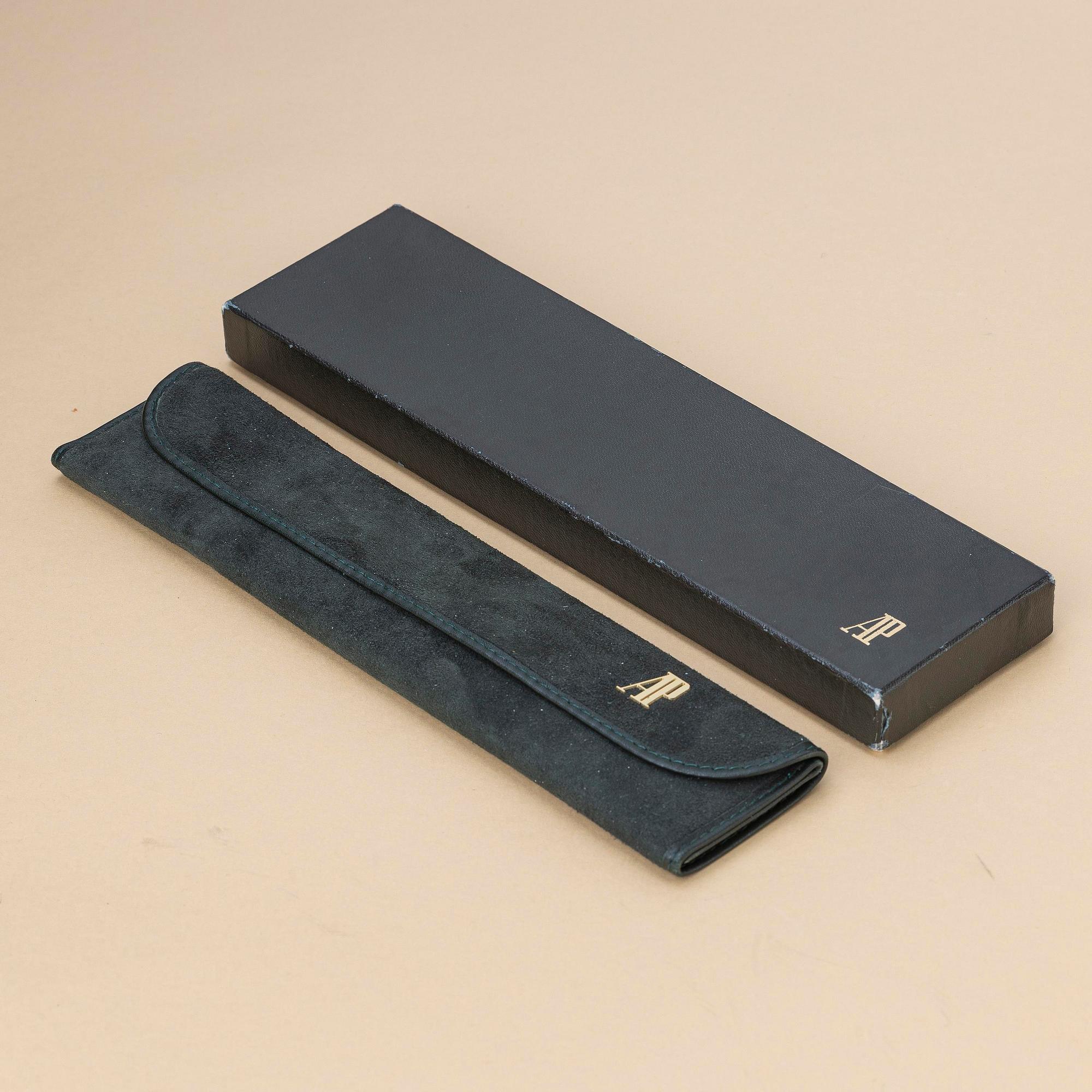 Audemars Piguet, "Diamond Dial & Diamond bezel", ca 1975.