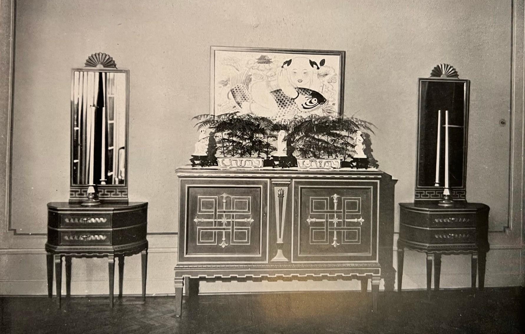 Otto Schulz, a pair of Swedish Grace console tables, Boet, Gothenburg, 1920s.