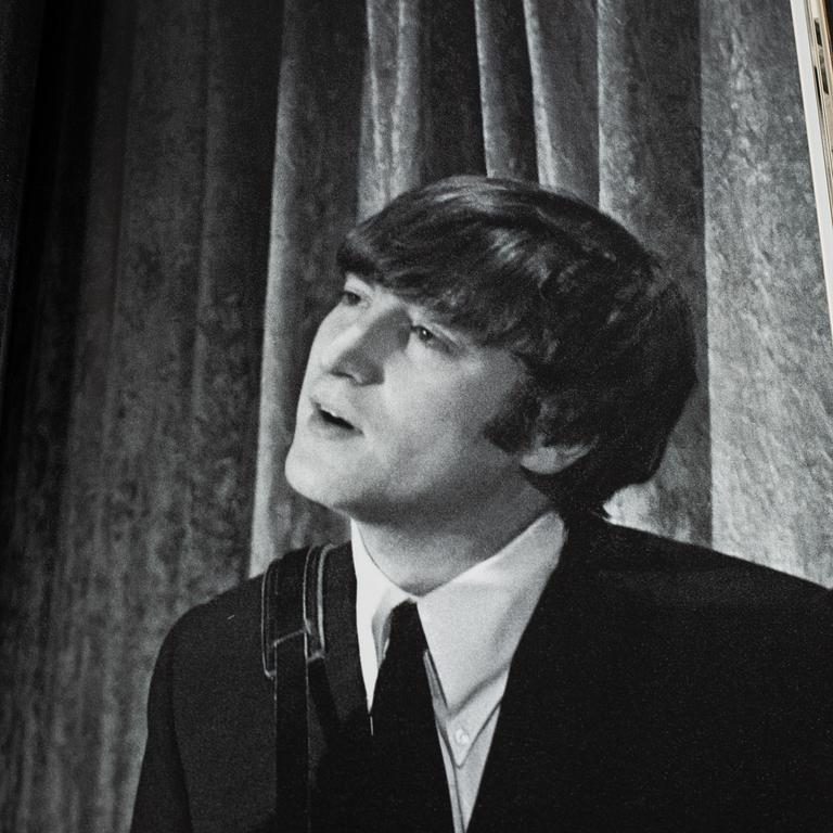 RINGO STARR, "Photograph" Limited Edition, signed by Ringo Starr and numbered, 2470/2500.