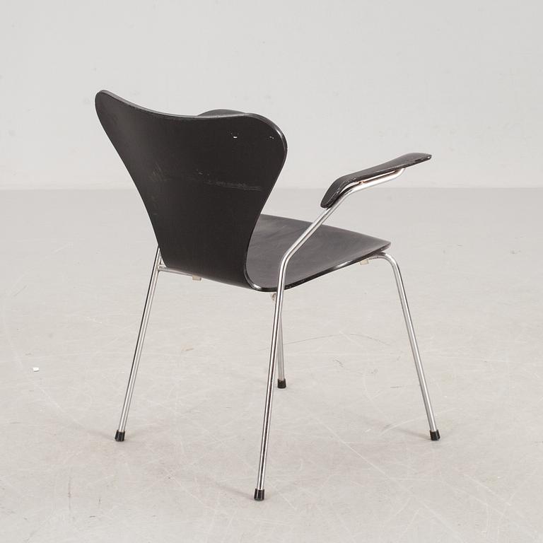 KARMSTOL, "Sjuan", Arne Jacobsen för Fritz Hansen.