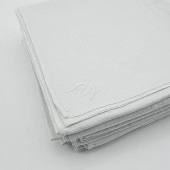 Napkins a total of 73 pcs damask various patterns first half of the 20th century.