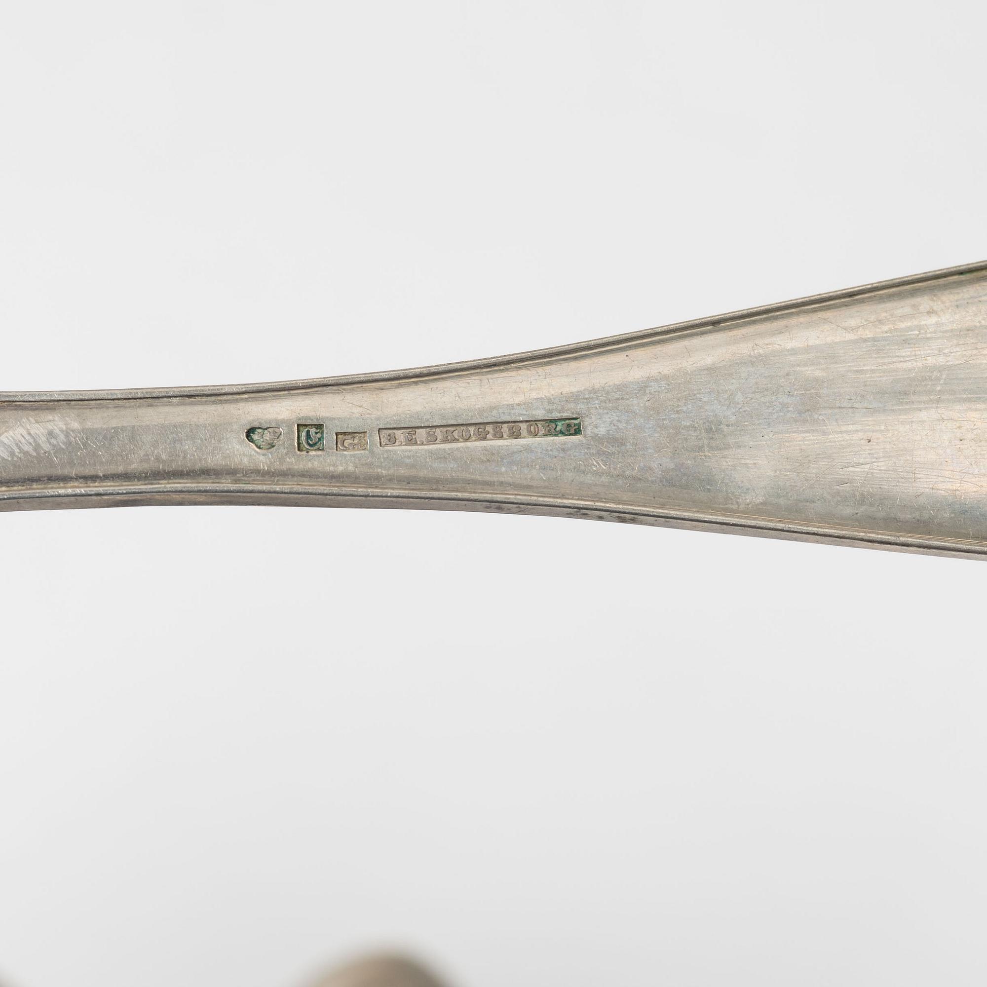 Skedar, 9, silver, Sverige, bl.a. Lorenz Georg Weis, Norrköping 1803.