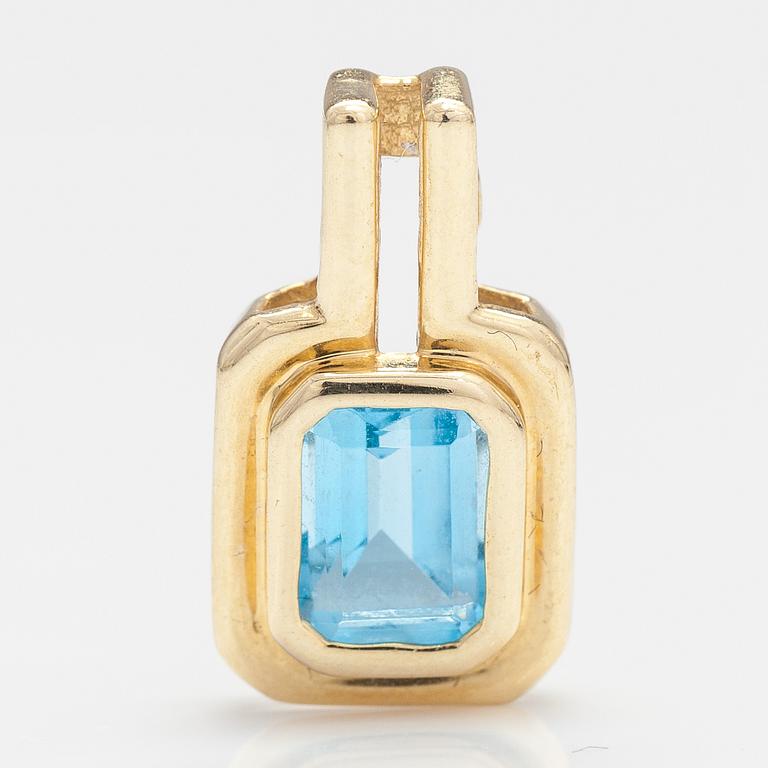 A set of 14K gold earrings and pendant with topazes and diamonds ca. 0.04 ct.