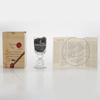 Oiva Toikka, karaff med vinglas, 6 st, "Slott"-serien, Notsjö Nuutajärvi 1983.