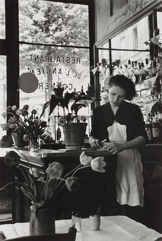 Edouard Boubat, "Paris, 1952".