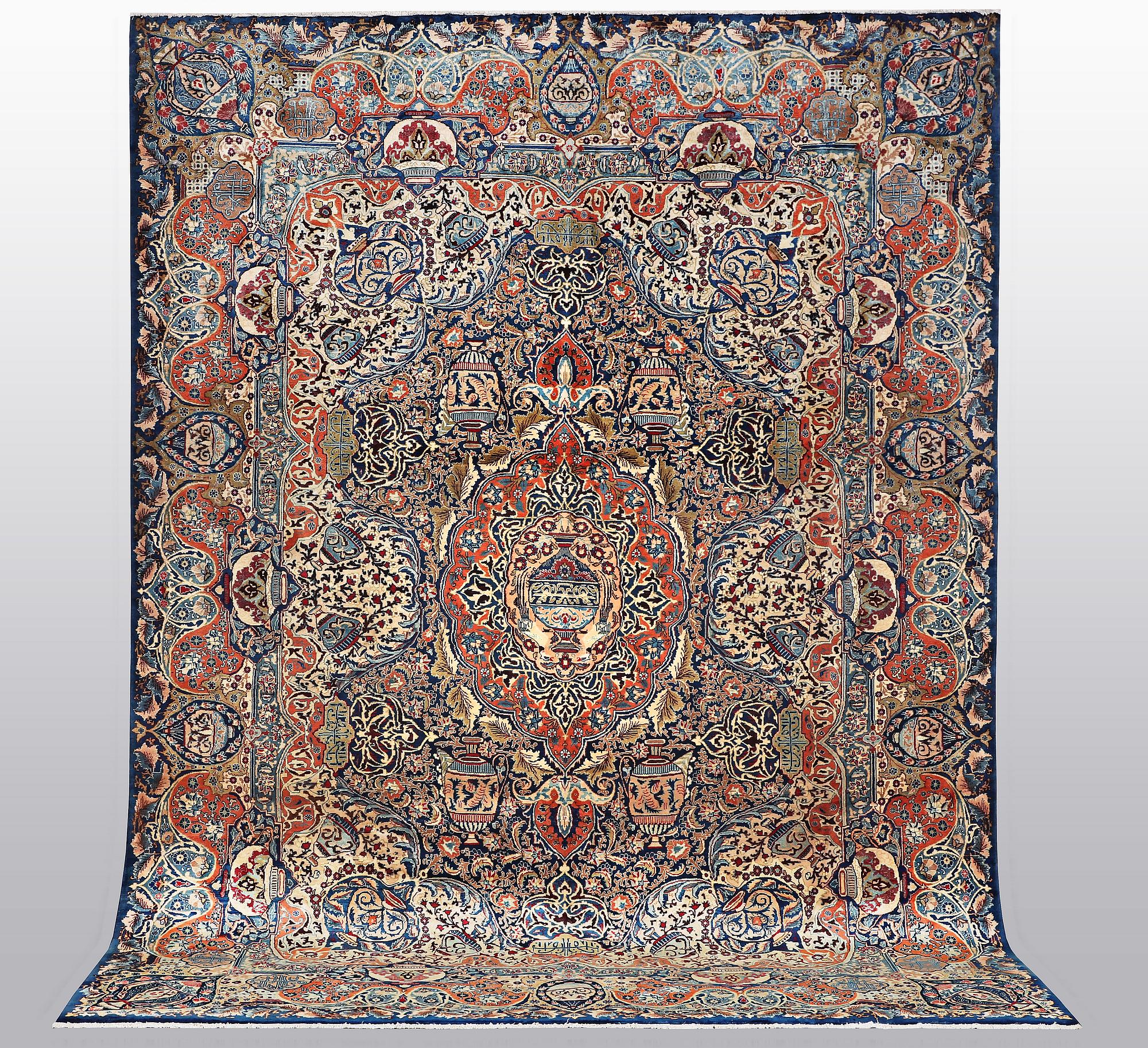 Matta, Kashmar, ca 393 x 302 cm.