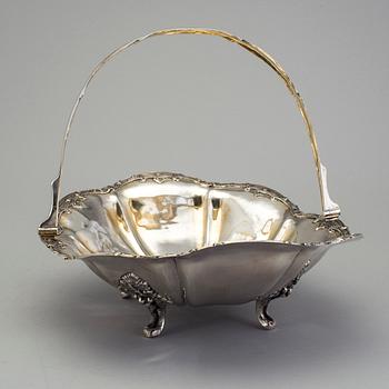 CARL ADOLF SEIPEL, S:t Petersburg 1855, brödkorg, silver.