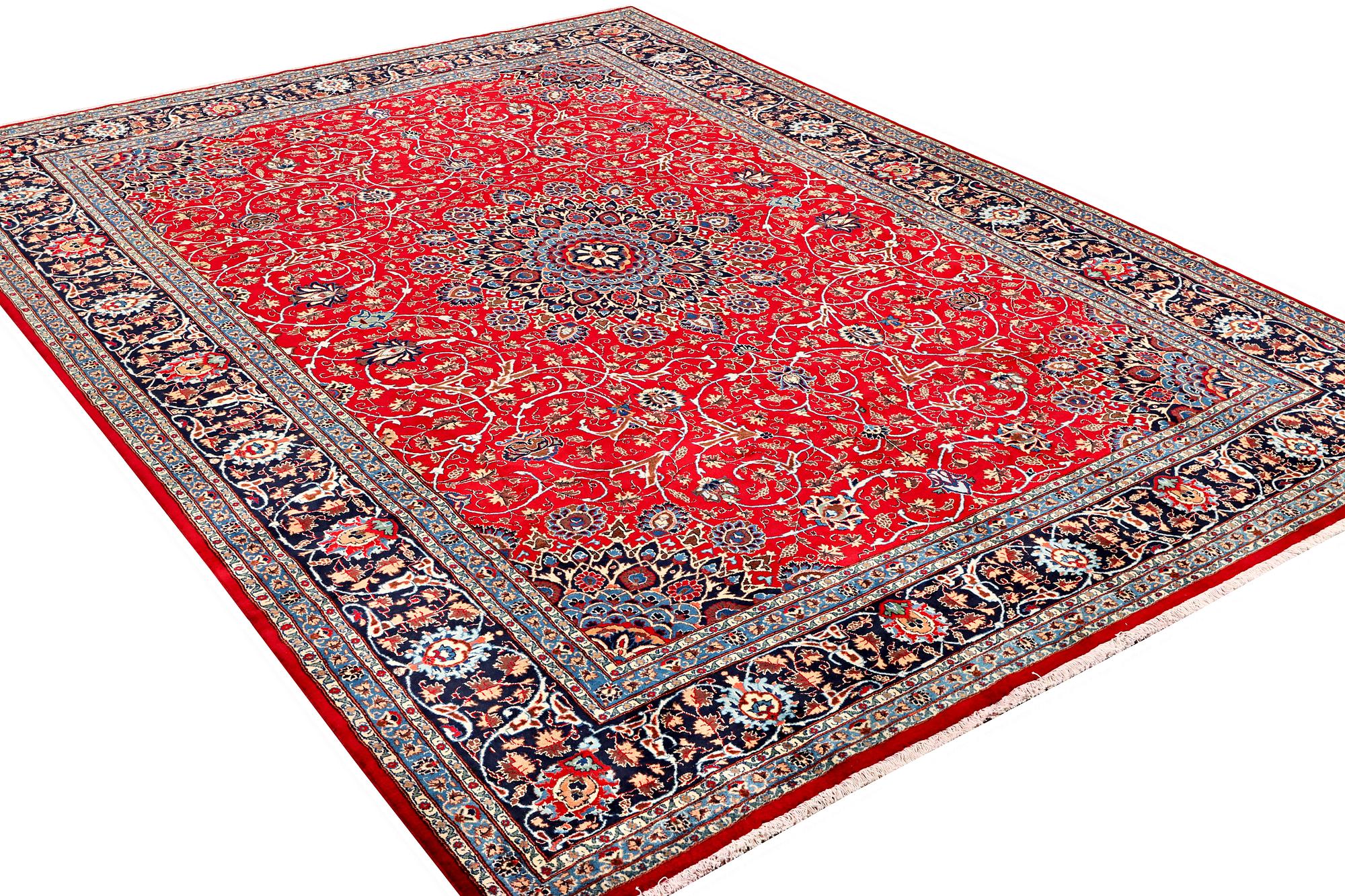 A Kashan carpet, c. 400 x 297 cm.