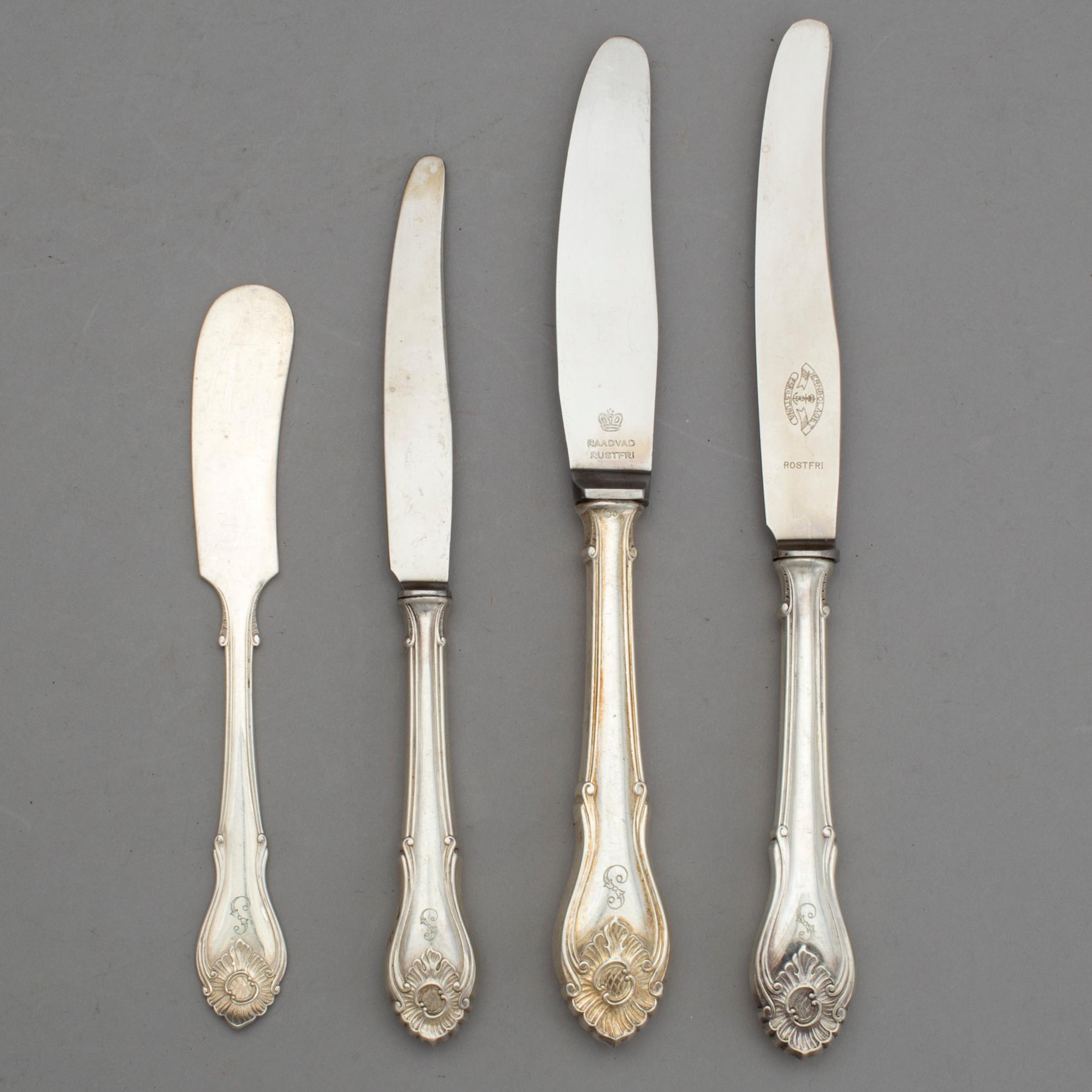 BESTICKSERVISDELAR, 121 delar, med svenska kontrollstämplar, 1900 ...