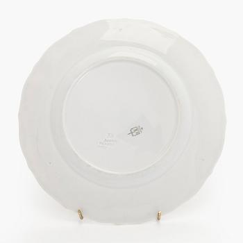 A set of eight crayfish plates, earthenware, Arabia, Finland 1928–1949.