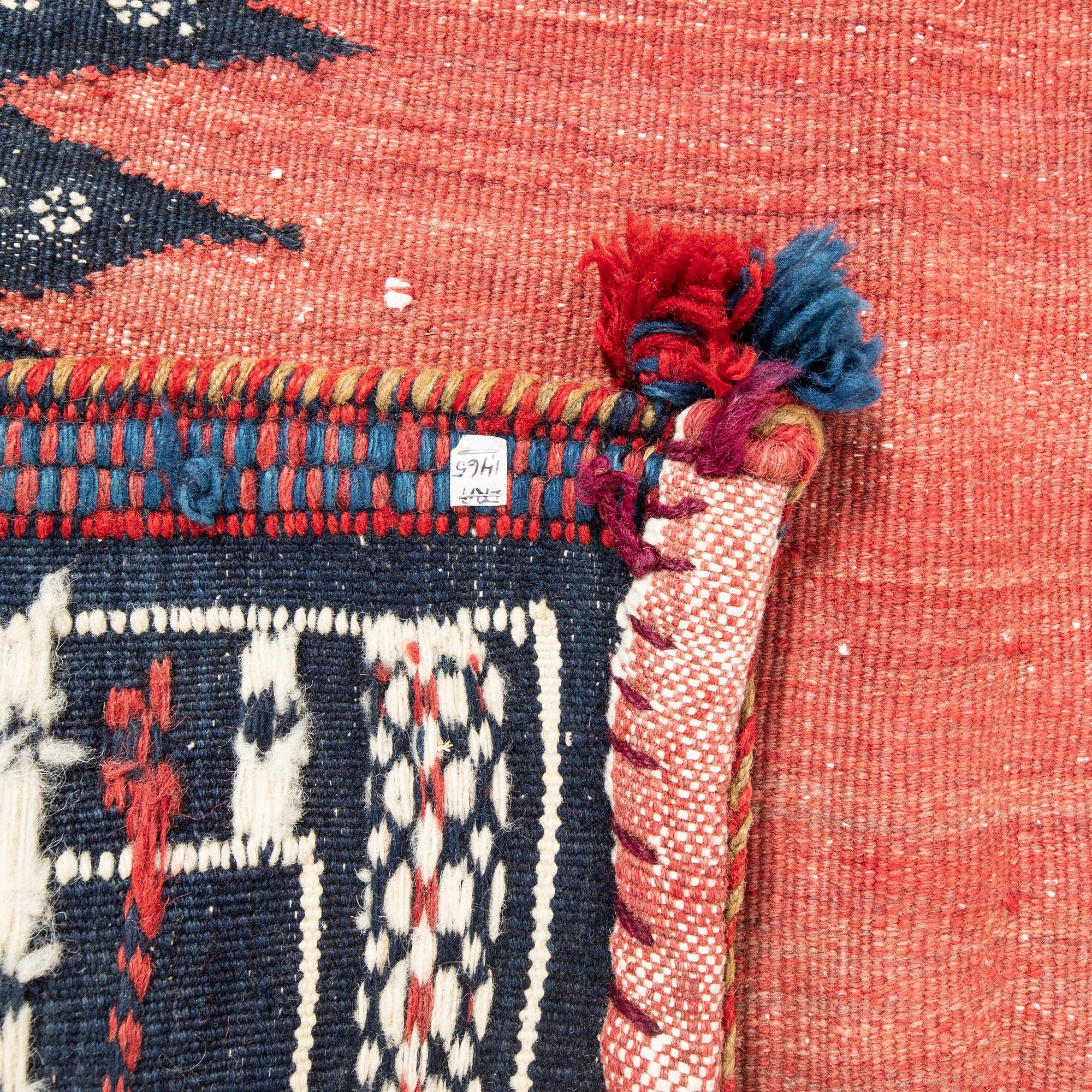 Matta Sirjan sofreh semiantik ca 107x117 cm.