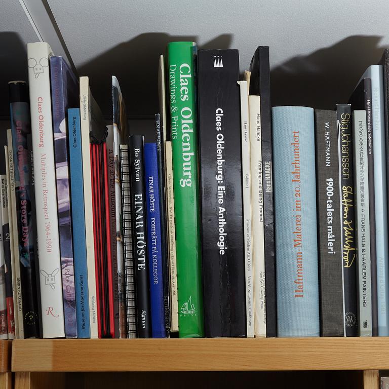 Björn Springfeldt's art library.